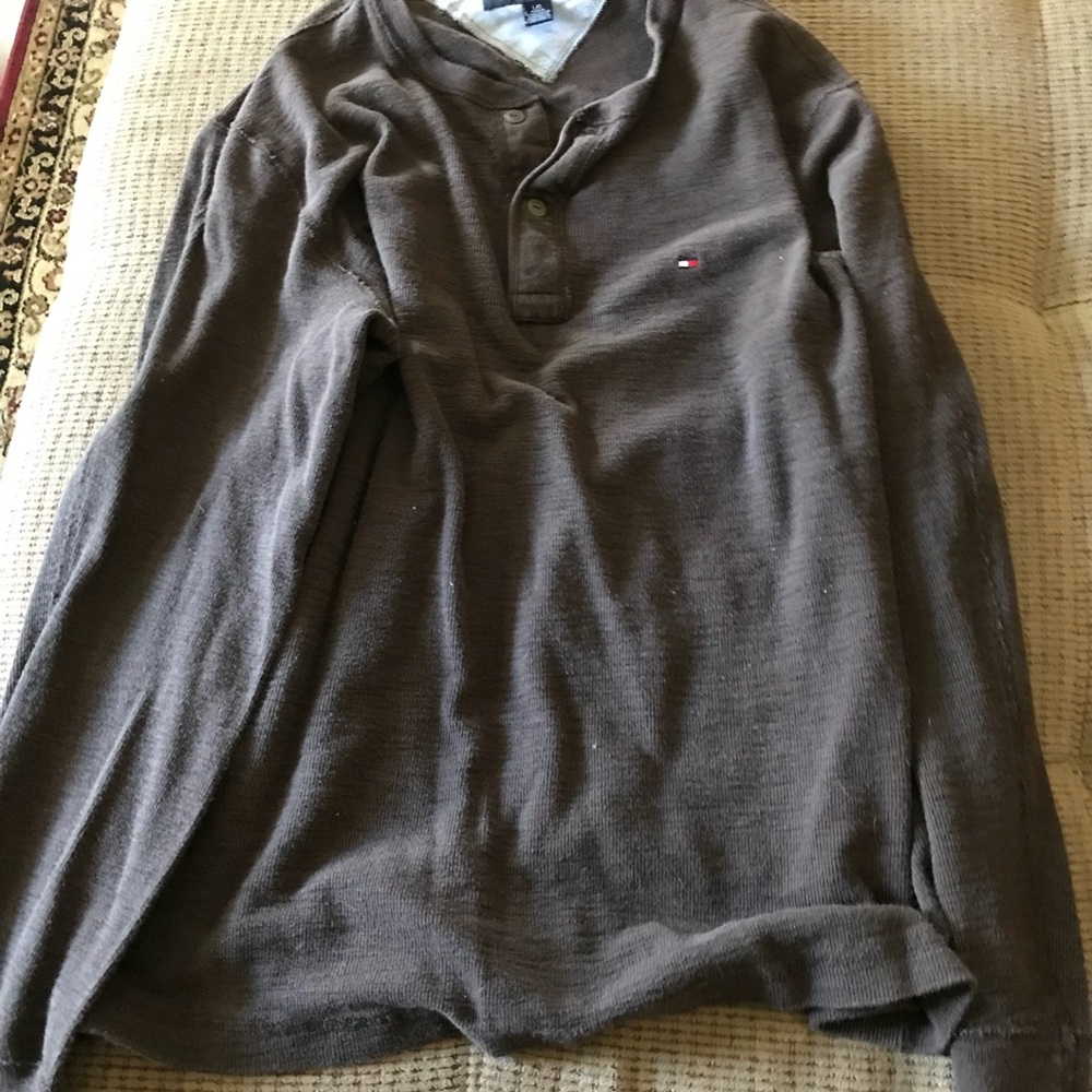 Long sleeve shirt